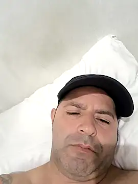 Snapshot of Marciogrei chatting on 10/16/25, 12:28 Marciogrei online show from 10/16/25, 12:28