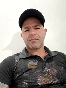 Snapshot of Marciogrei chatting on 10/29/25, 07:04 Marciogrei online show from 10/29/25, 07:04