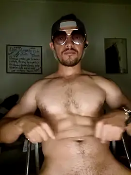 coqueto1210 online show from 02/01/26, 03:27