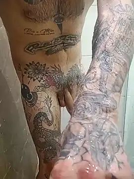 Snapshot of rolesexy chatting on 01/25/25, 12:06 rolesexy online show from 01/25/25, 12:06