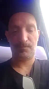 Snapshot of rolesexy chatting on 02/02/25, 09:02 rolesexy online show from 02/02/25, 09:02