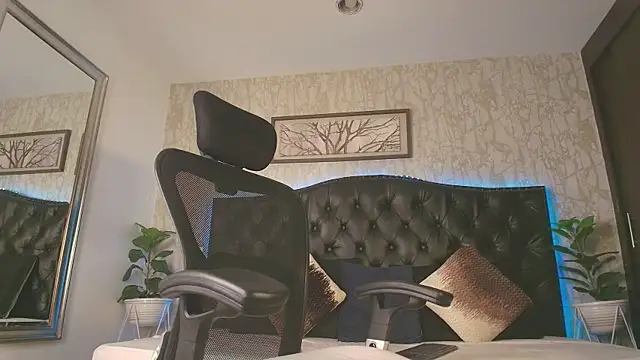 MattDevon online show from 02/07/26, 03:54