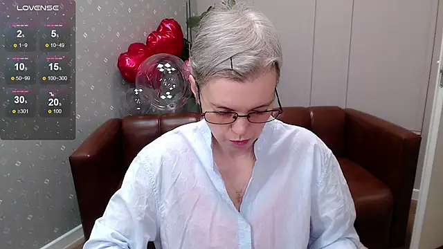 Cutie Erikaa1 online show from 02/24/26, 02:09