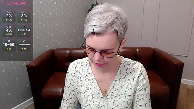 Cutie Erikaa1 online show from 04/02/26, 02:20