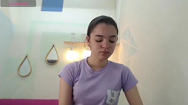 Mia-kalinfa online show from 01/22/25, 12:38