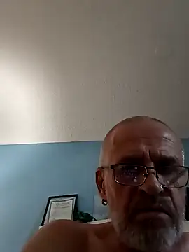 geilerschwanz64 online show from 01/17/25, 11:18