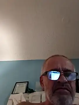 geilerschwanz64 online show from 01/29/25, 07:04