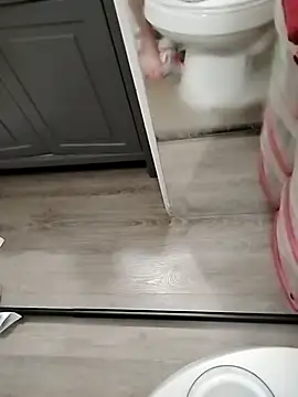 geilerschwanz64 online show from 11/29/25, 12:24