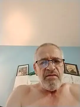 geilerschwanz64 online show from 04/20/26, 03:20