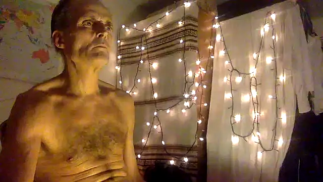 TowaFreespirit online show from 12/05/24, 10:34