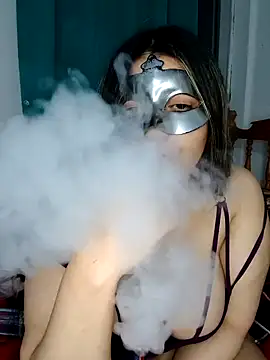 Snapshot of sama0012 chatting on 12/20/24, 08:12 sama0012 online show from 12/20/24, 08:12