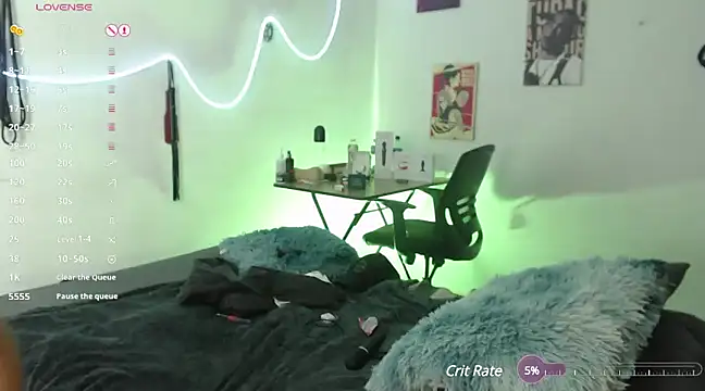 katianzayn online show from 12/19/24, 02:34