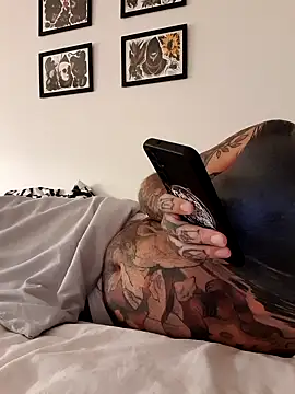 tattooedtwc online show from 12/21/25, 05:42