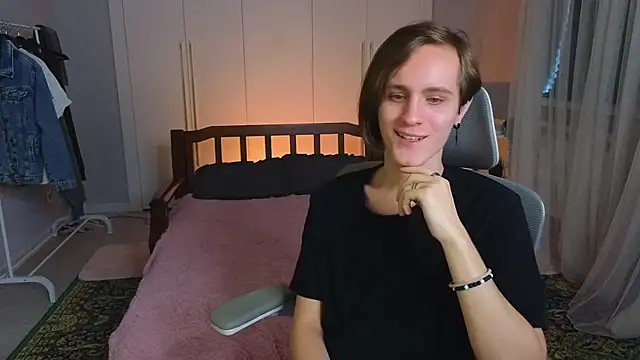 nikompell online show from 02/23/25, 03:24