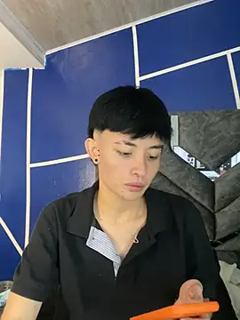 Snapshot of nico_18x chatting on 02/13/25, 05:58 nico 18x online show from 02/13/25, 05:58