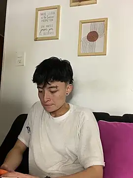 Snapshot of nico_18x chatting on 02/22/25, 12:05 nico 18x online show from 02/22/25, 12:05