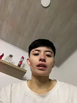 Snapshot of nico_18x chatting on 02/23/25, 03:56 nico 18x online show from 02/23/25, 03:56