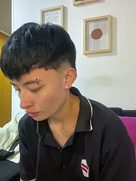 Snapshot of nico_18x chatting on 03/05/25, 02:14 nico 18x online show from 03/05/25, 02:14