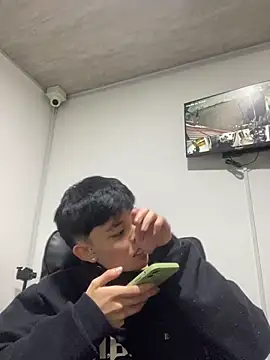 Snapshot of nico_18x chatting on 03/15/25, 02:14 nico 18x online show from 03/15/25, 02:14