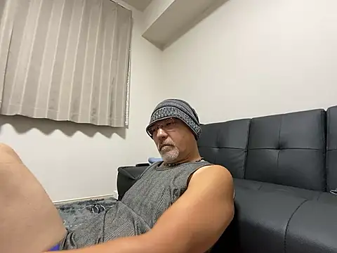 Grandpa29hijii online show from 09/23/25, 12:52