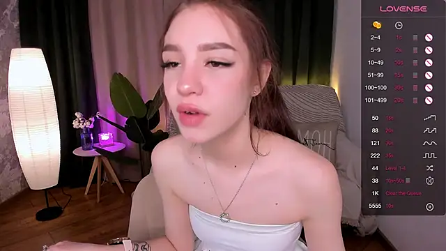 MilliBrown  online show from 02/11/25, 12:05