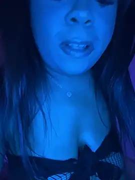 camiliaskye online show from 06/22/26, 04:09
