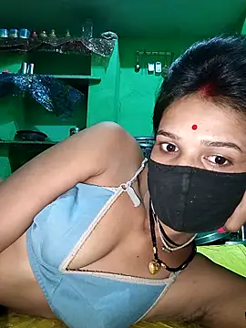 Hoty girl 143 online show from 10/17/25, 02:15