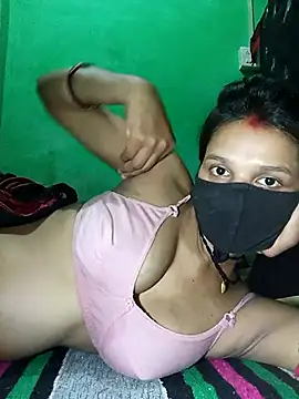 Hoty girl 143 online show from 04/20/26, 08:06