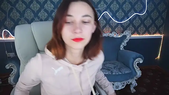 Snapshot of Roxy_Rayy chatting on 12/08/24, 03:43 Roxy Rayy online show from 12/08/24, 03:43