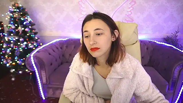 Snapshot of Roxy_Rayy chatting on 12/16/24, 10:45 Roxy Rayy online show from 12/16/24, 10:45