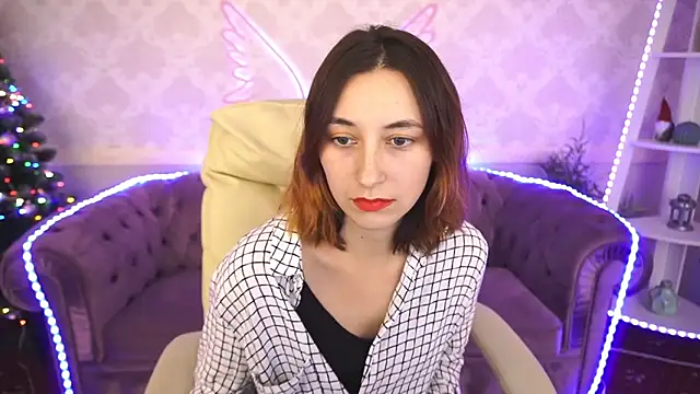 Snapshot of Roxy_Rayy chatting on 12/17/24, 07:48 Roxy Rayy online show from 12/17/24, 07:48