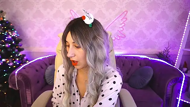 Snapshot of Roxy_Rayy chatting on 12/24/24, 04:40 Roxy Rayy online show from 12/24/24, 04:40