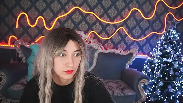 Snapshot of Roxy_Rayy chatting on 01/07/25, 02:19 Roxy Rayy online show from 01/07/25, 02:19