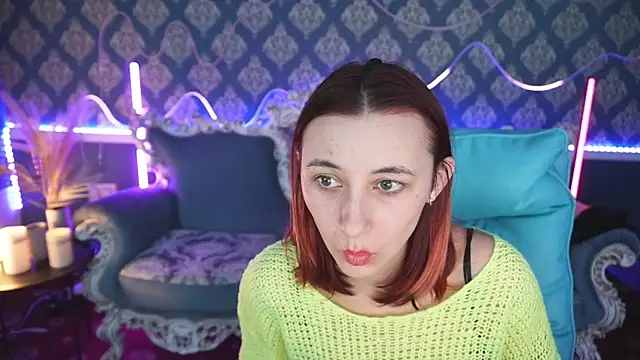 Snapshot of Roxy_Rayy chatting on 02/12/25, 09:43 Roxy Rayy online show from 02/12/25, 09:43