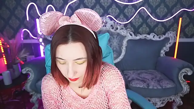 Snapshot of Roxy_Rayy chatting on 02/16/25, 02:00 Roxy Rayy online show from 02/16/25, 02:00