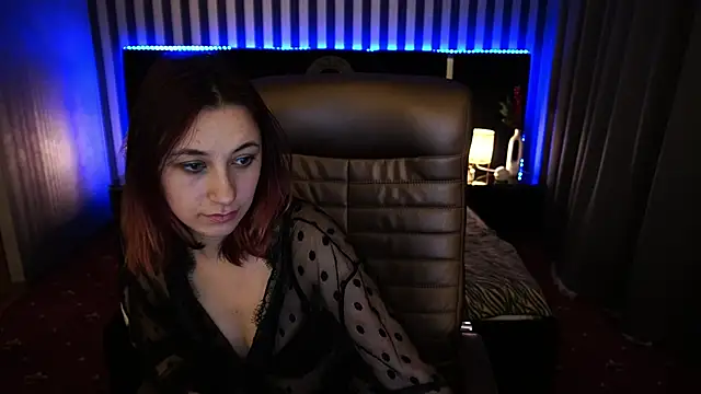 Snapshot of Roxy_Rayy chatting on 03/05/25, 04:45 Roxy Rayy online show from 03/05/25, 04:45