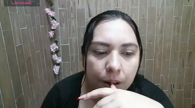 solyeria online show from 12/29/24, 09:28