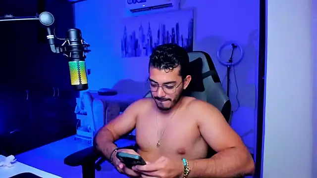 BrunoD31 online show from 10/24/25, 03:03