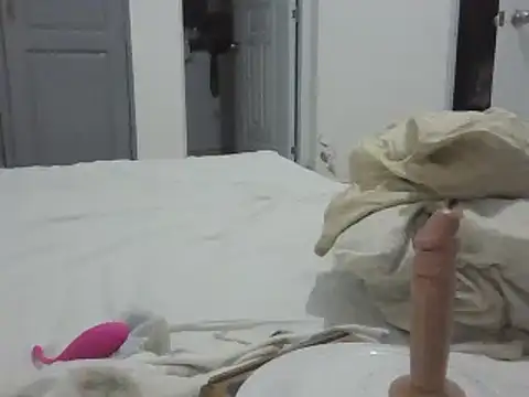 adele-33 online show from 02/05/25, 10:55