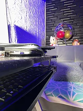 missycanoo online show from 02/25/25, 02:03