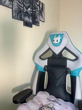 missycanoo online show from 12/17/25, 09:54