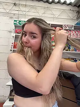 imlindapink online show from 02/09/26, 05:28