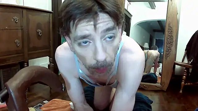 MaxJr8008 online show from 09/16/25, 06:47