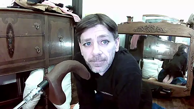 MaxJr8008 online show from 02/24/26, 10:35