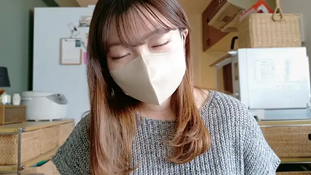 Snapshot of _Yui_ chatting on 10/07/25, 03:36  Yui  online show from 10/07/25, 03:36