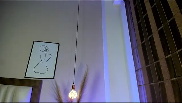 Snapshot of LaraGoldd chatting on 03/02/26, 04:36 LaraGoldd online show from 03/02/26, 04:36