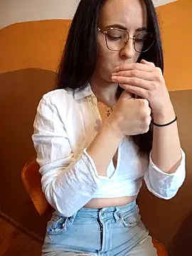 saidaskye online show from 11/05/25, 09:42