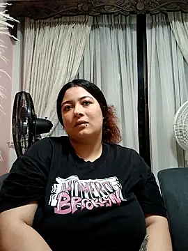 JulietaKane online show from 02/05/26, 05:01