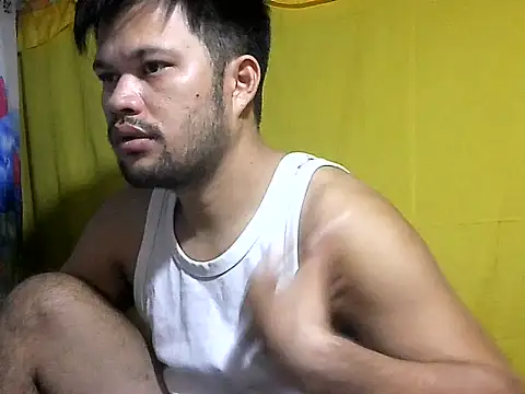 Snapshot of HairyHottestpinoyHandsome chatting on 06/19/26, 08:12 HairyHottestpinoyHandsome online show from 06/19/26, 08:12