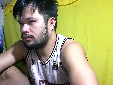 Snapshot of HairyHottestpinoyHandsome chatting on 07/02/26, 08:04 HairyHottestpinoyHandsome online show from 07/02/26, 08:04